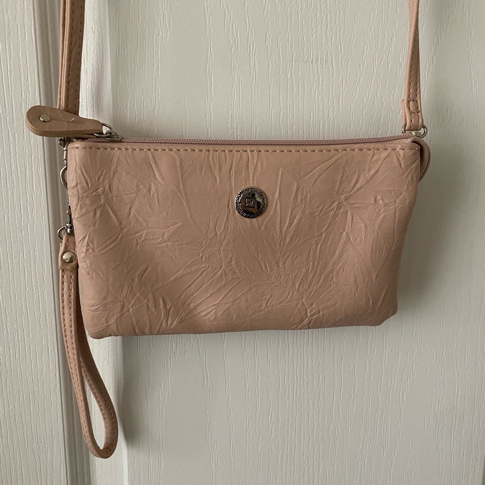 Purse - Picture 2 of 2